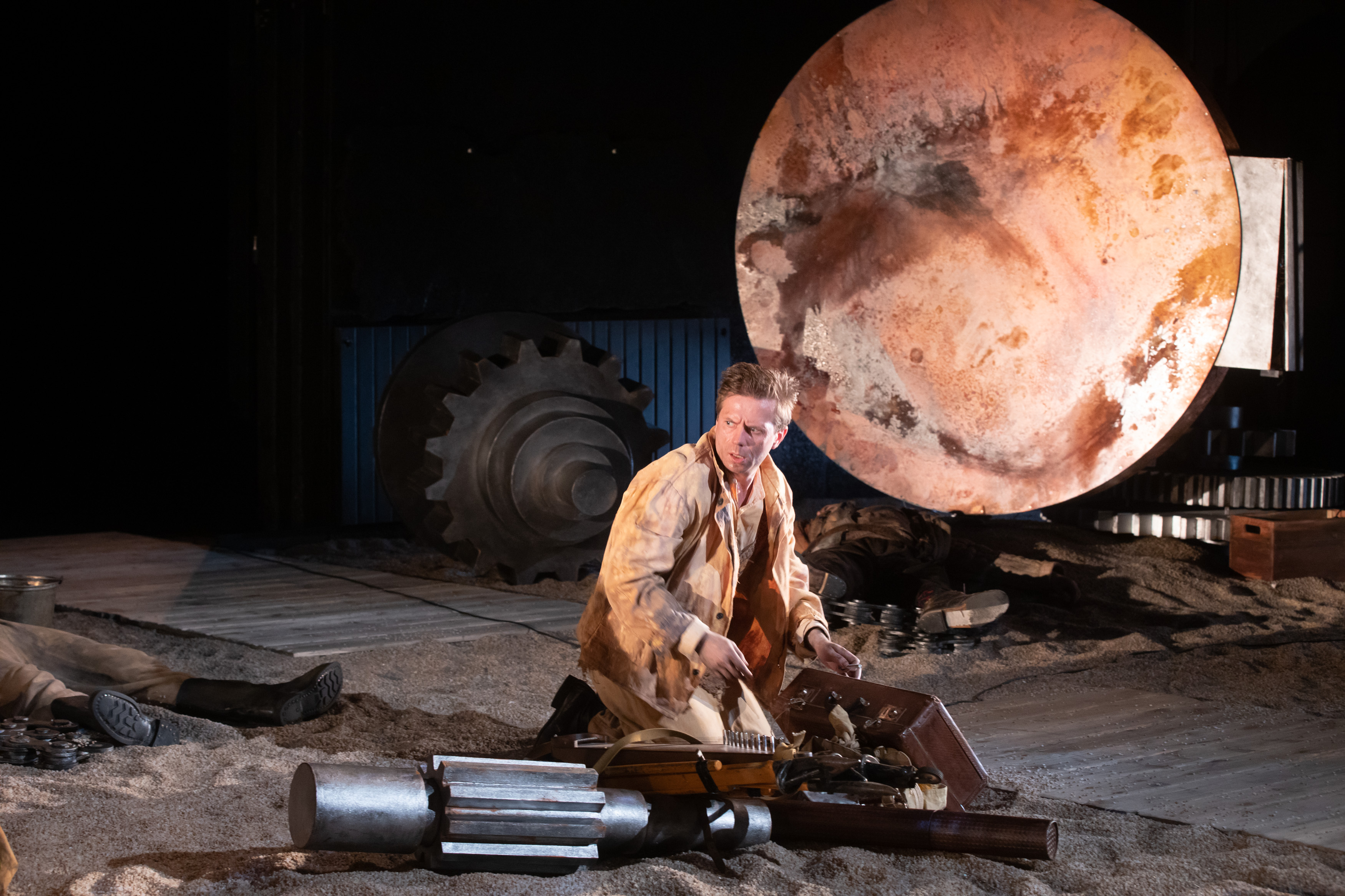 Ювенильное море – афиша