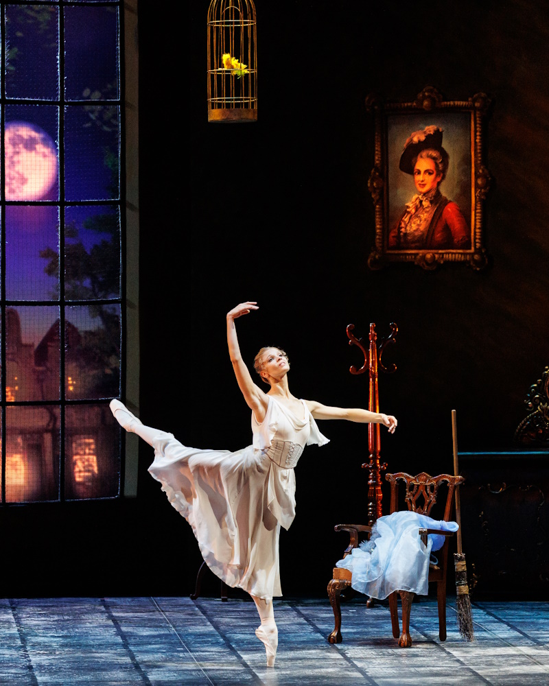 Золушка – афиша