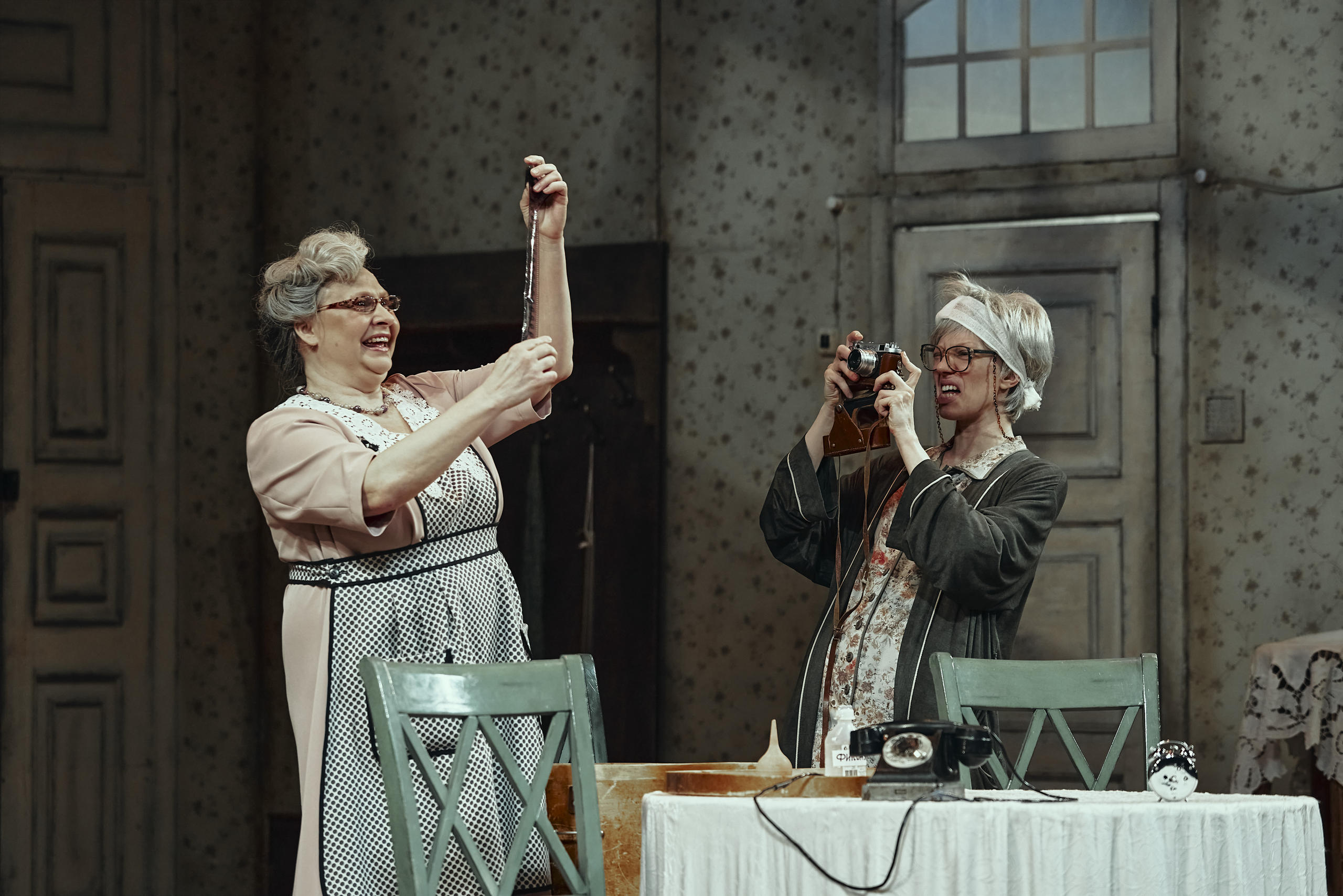 Семейка Краузе – афиша