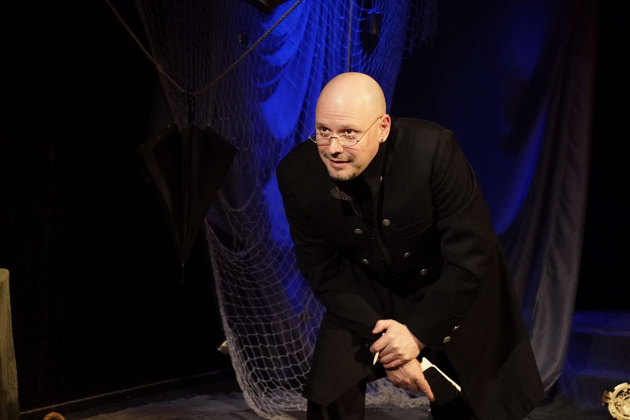 Смит и Вессон – афиша