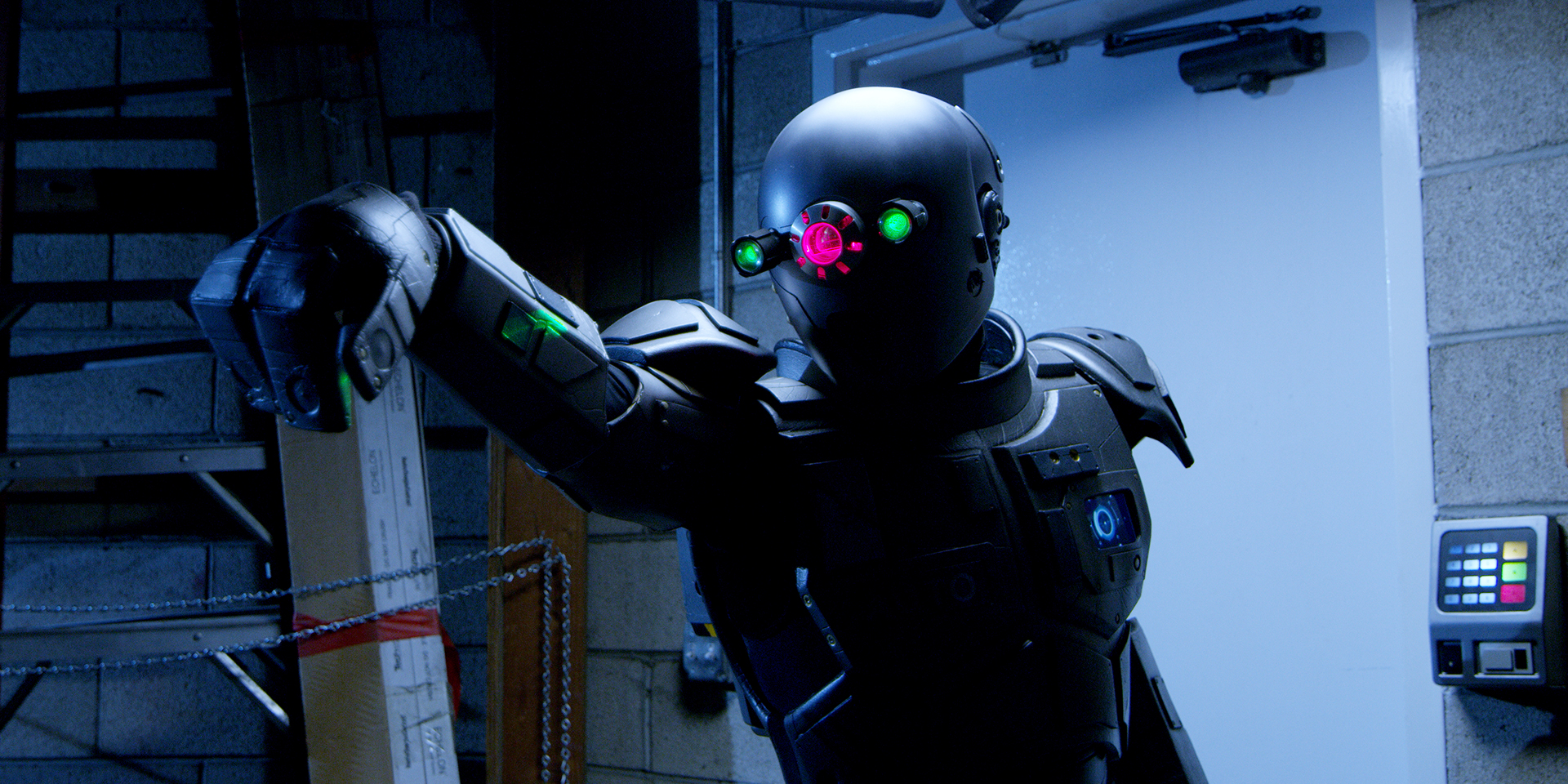 Робакоп 2077 – афиша