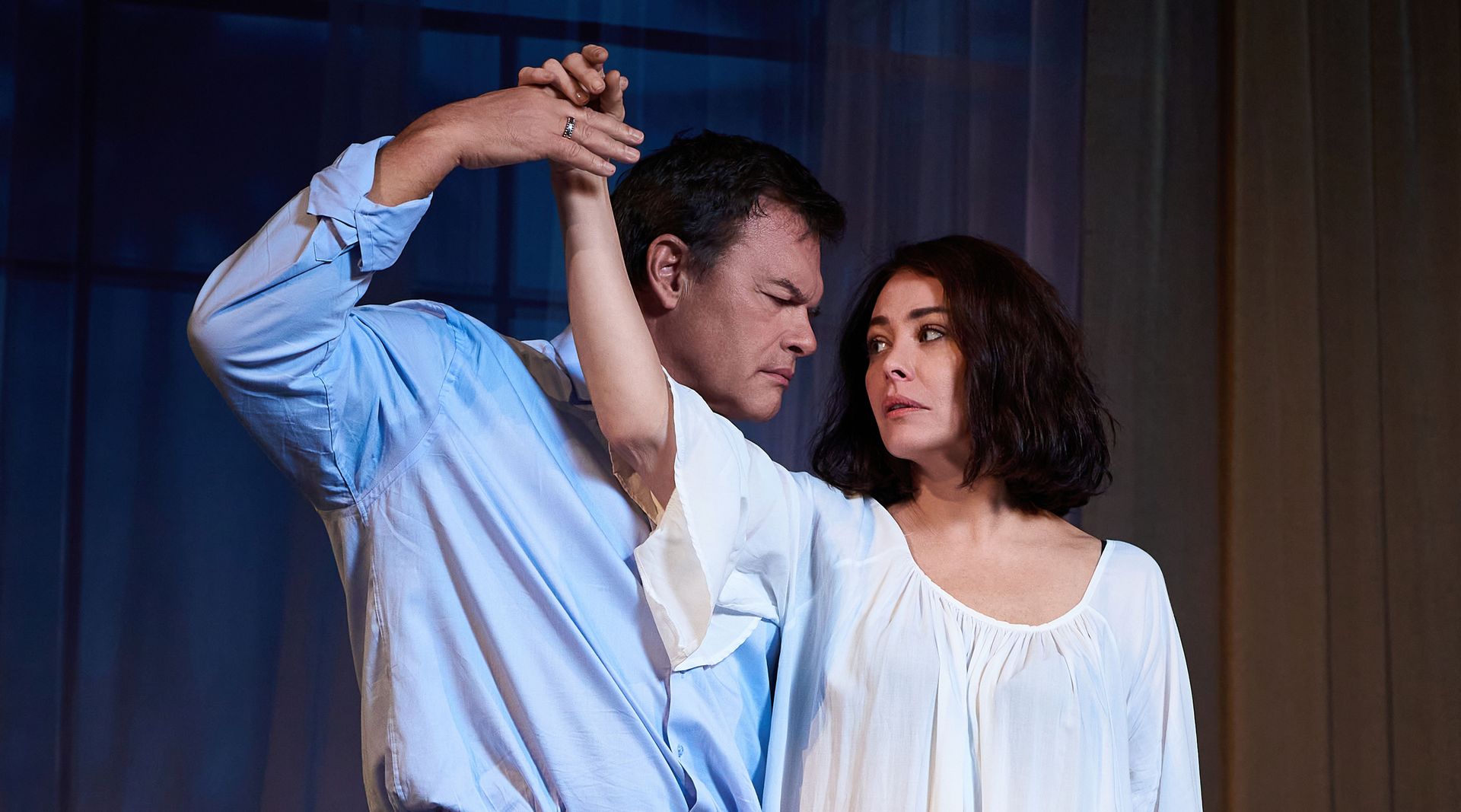 Ночной гость – афиша