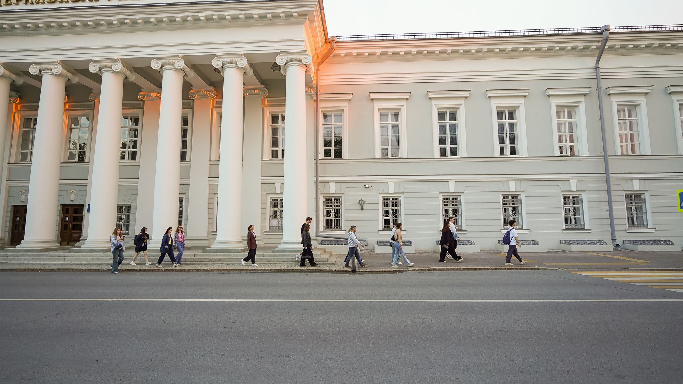 Стендап экскурсия по Казани – афиша