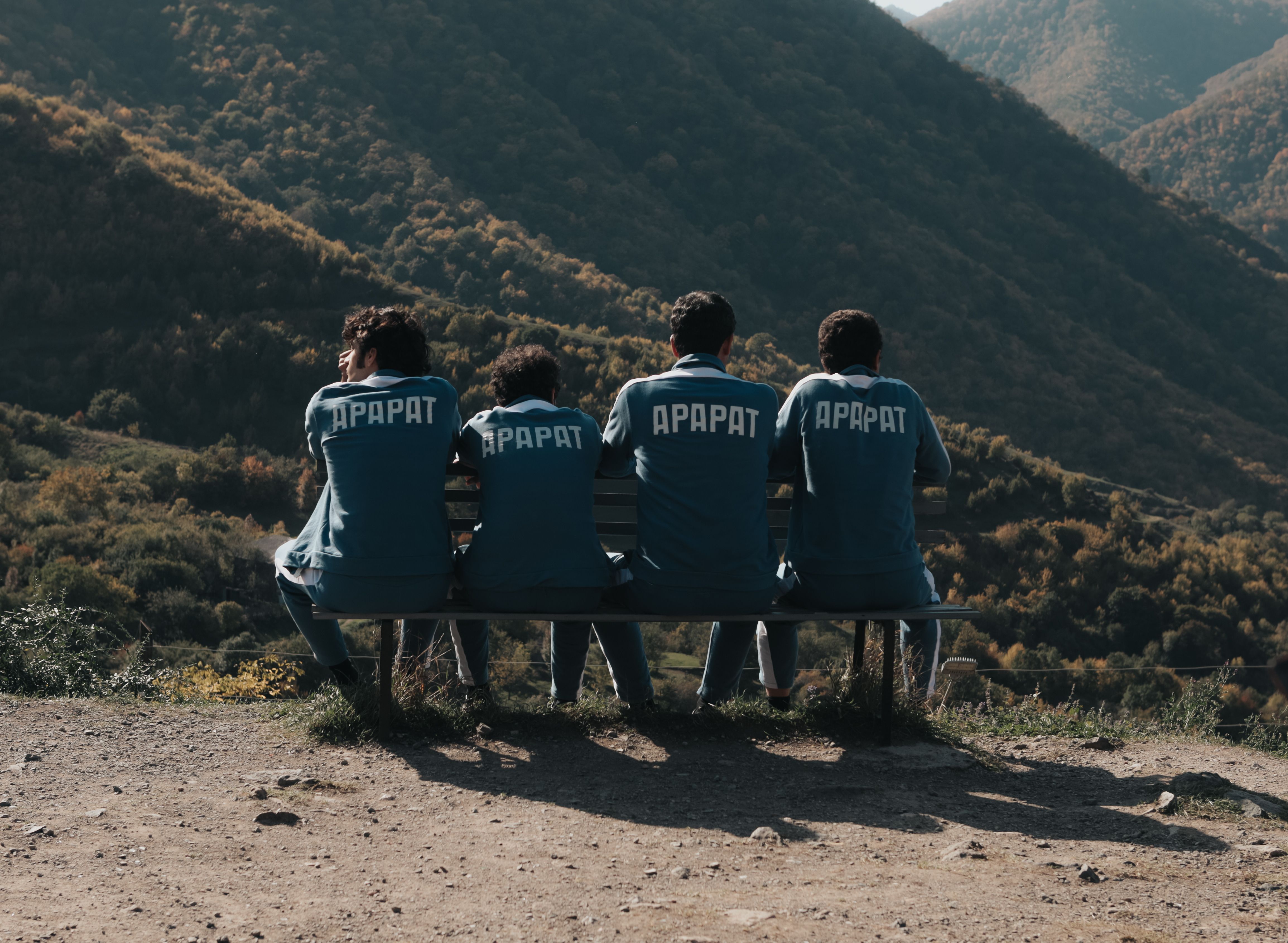 Золотой дубль – афиша