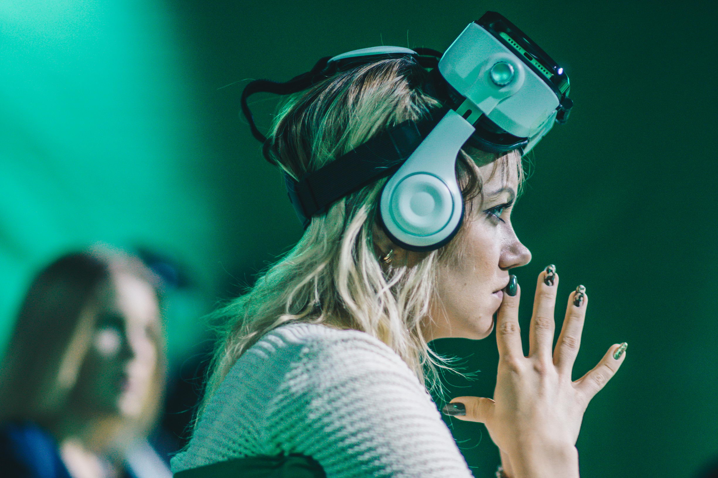 В поисках автора – афиша