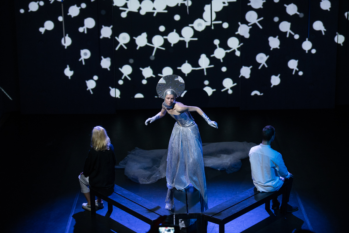 Кибер-Пушкин, digital-опера о царе Салтане – афиша