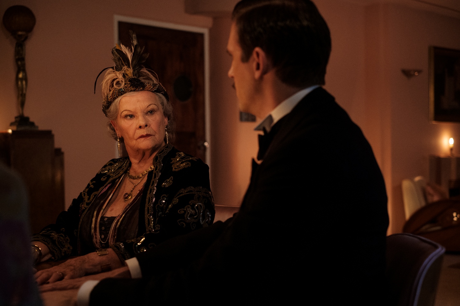 Джуди Денч – 'фото'