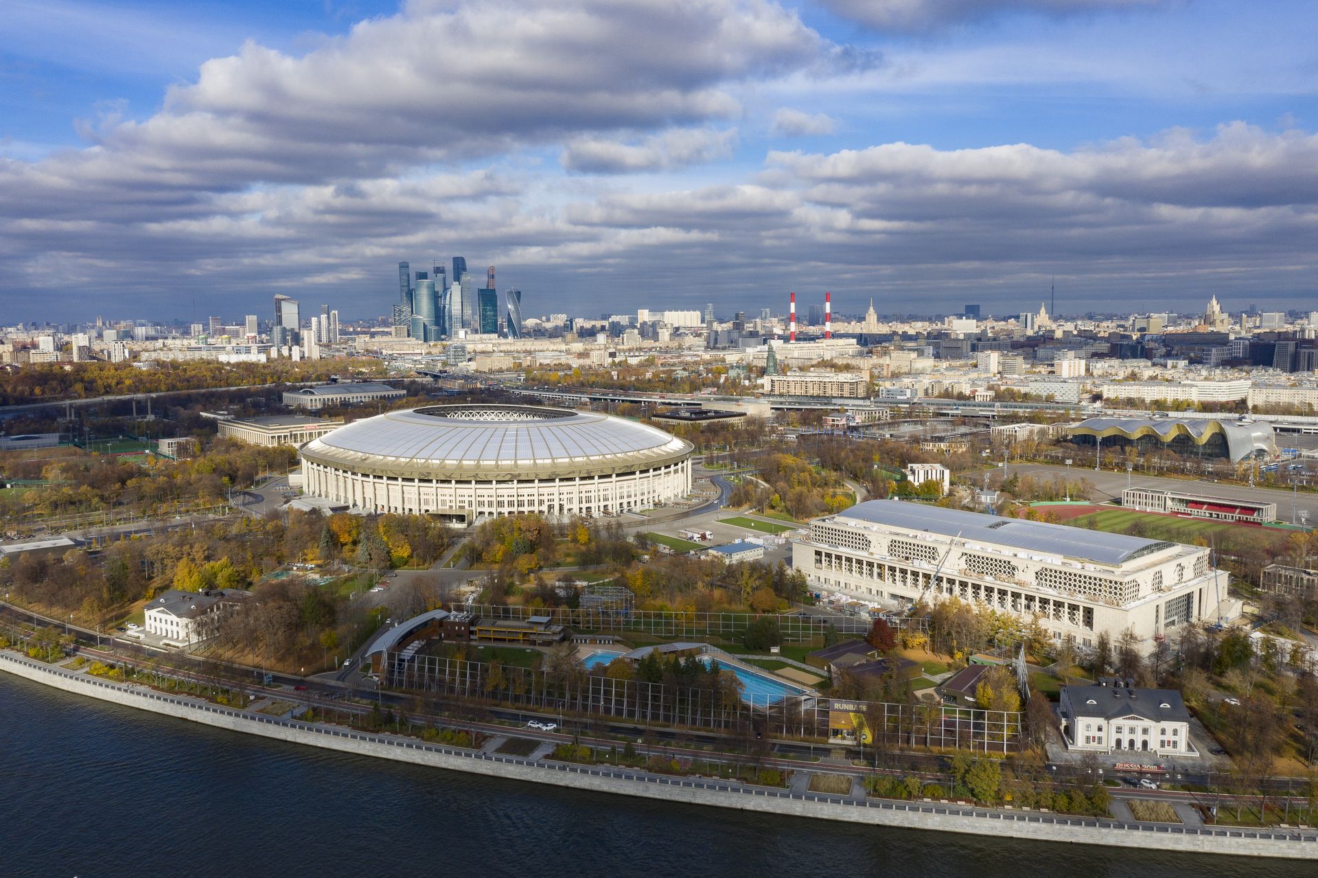 Олимпийский комплекс «Лужники» – расписание концертов – афиша