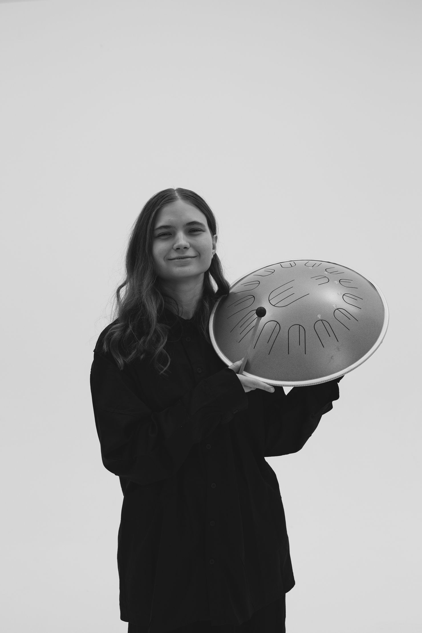 Оркестр «Антон тут рядом» и SymphoCat. Концерт «Звуки, ты, я» – афиша