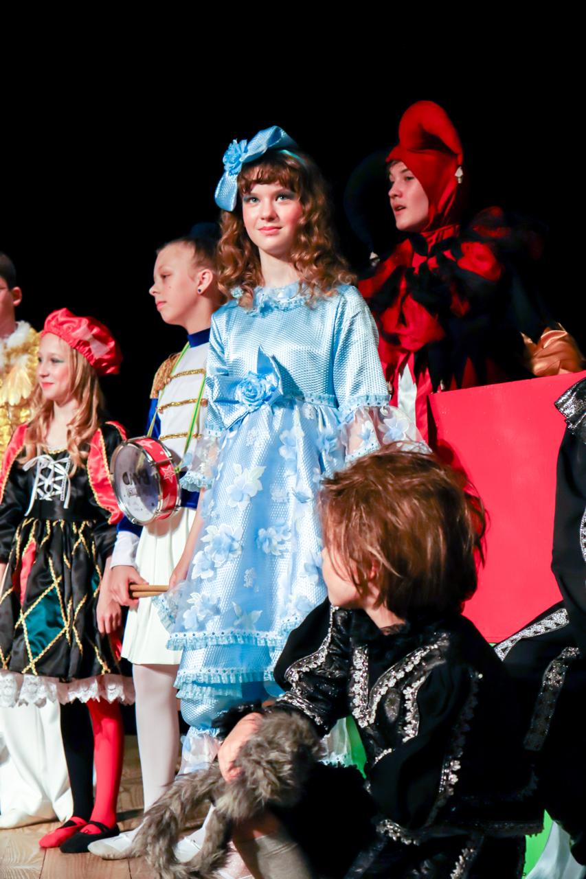 Стойкий оловянный солдатик – афиша