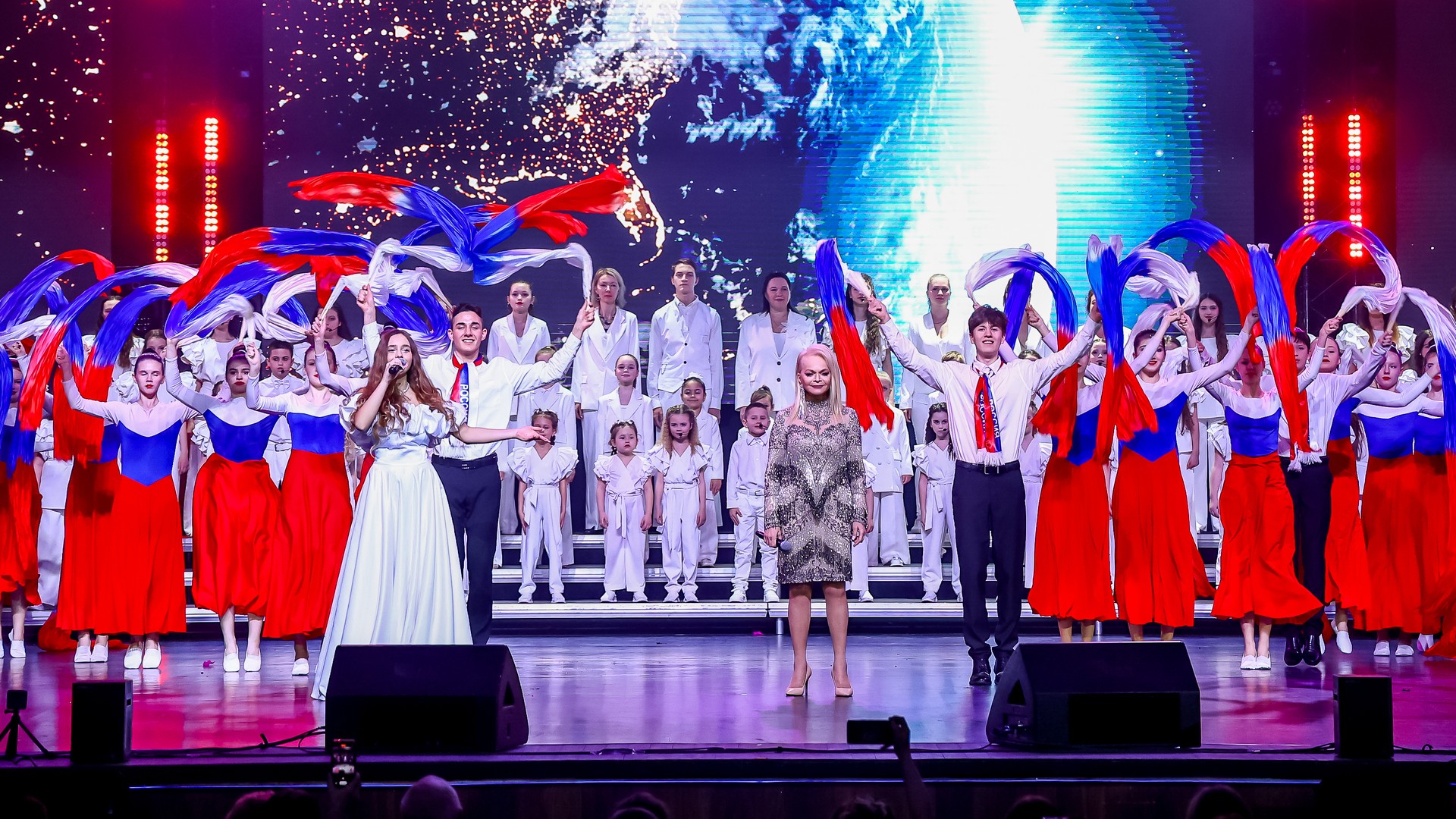Гала-концерт «ТопСцена» – афиша
