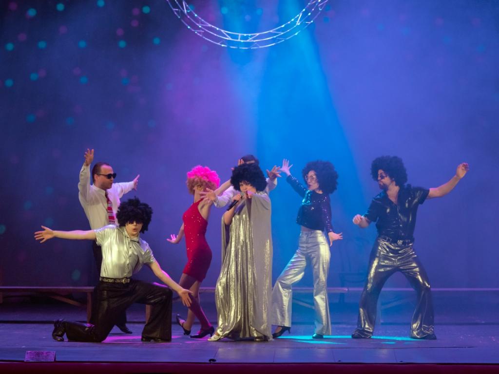 Черные доски – афиша