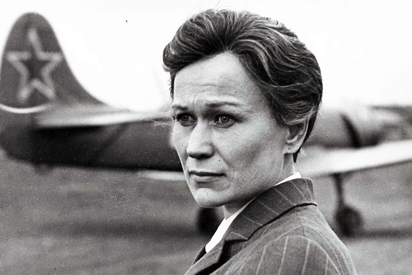 Киноклуб с О. Грозновым. Тема: «Лариса Шепитько: Женщина за кадром» – афиша