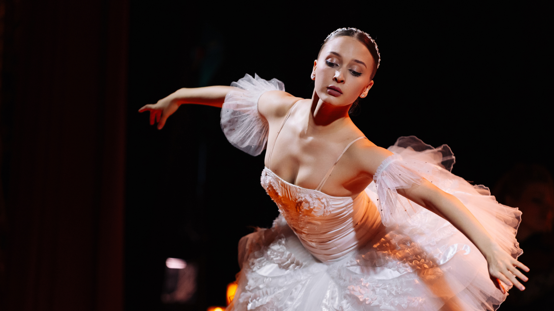 Электроёлка. Lumisfera и 5000 свечей – афиша