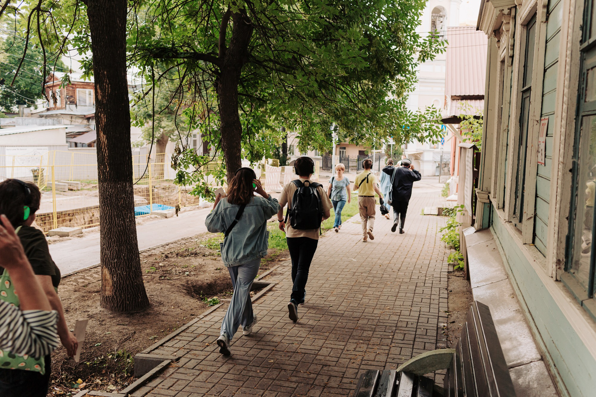 Свидетели квартала – афиша