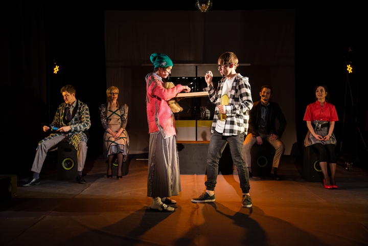 Ганди молчал по субботам – афиша