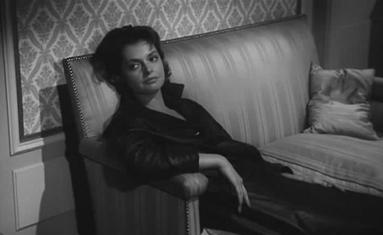 Надя Тиллер – фото