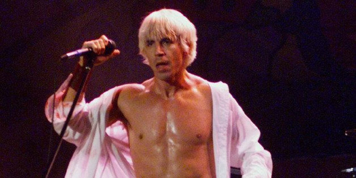 Red Hot Chili Peppers: Live at Woodstock 1999 – афиша