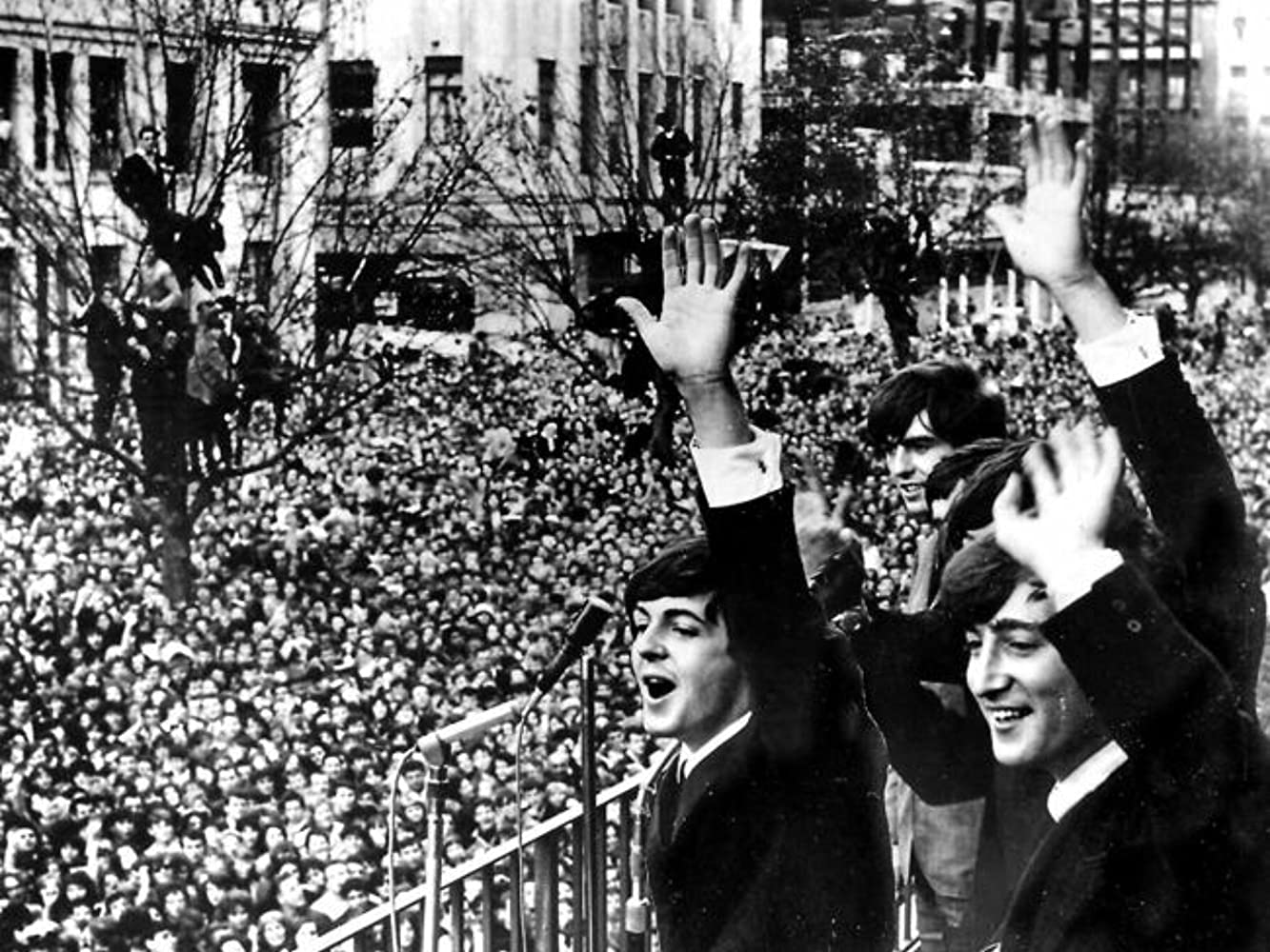 The Beatles: Eight Days a Week — The Touring Years – афиша